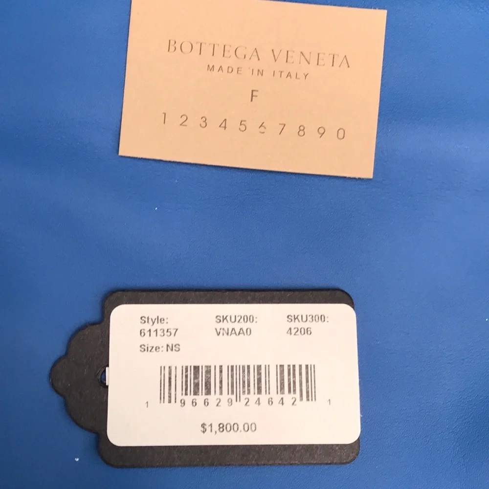 Pre love - Bottega Veneta Blue Leather Crossbody Bag